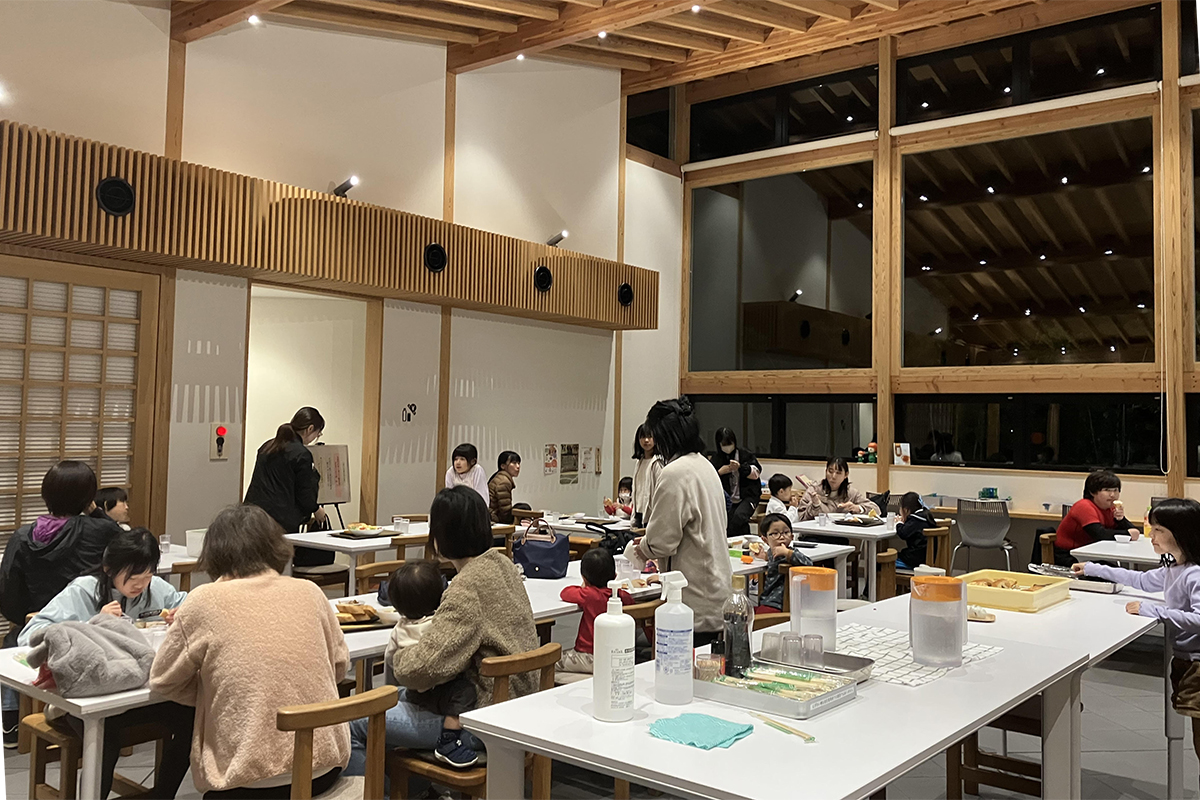 子ども食堂の運営｜柿の専門